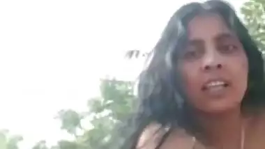 Nude desi Bhabhi bathing outdoors and enjoys video call sex