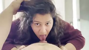 Tattooed MILF gives blowjob and boob job to lover